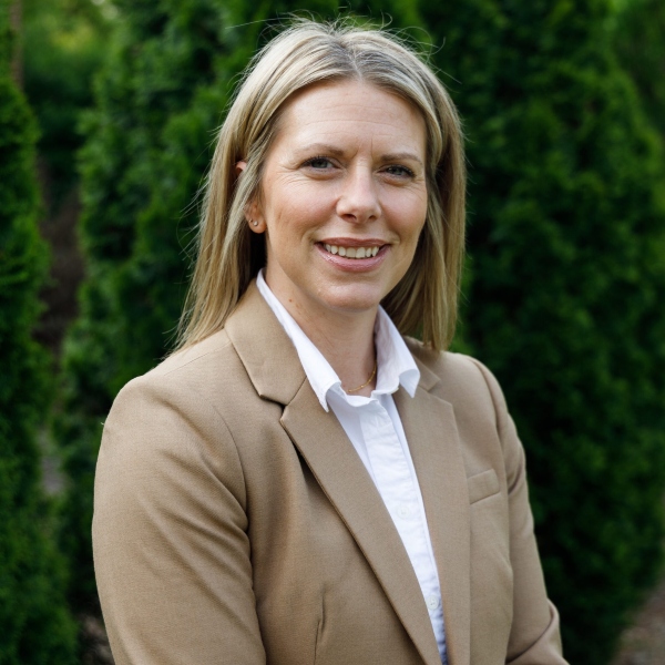Mindy Cathcart