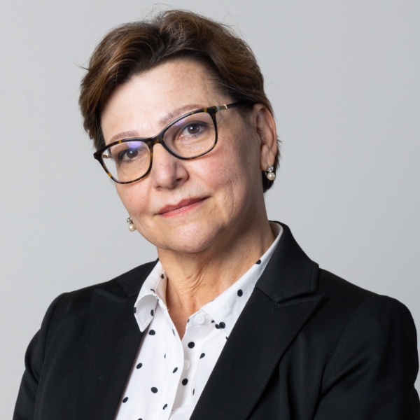 Dr. Maria Clapham