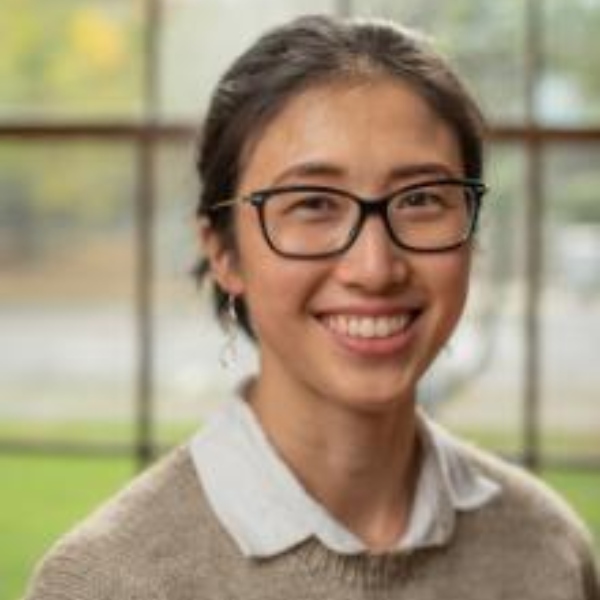 Dr. Stefanie Wang