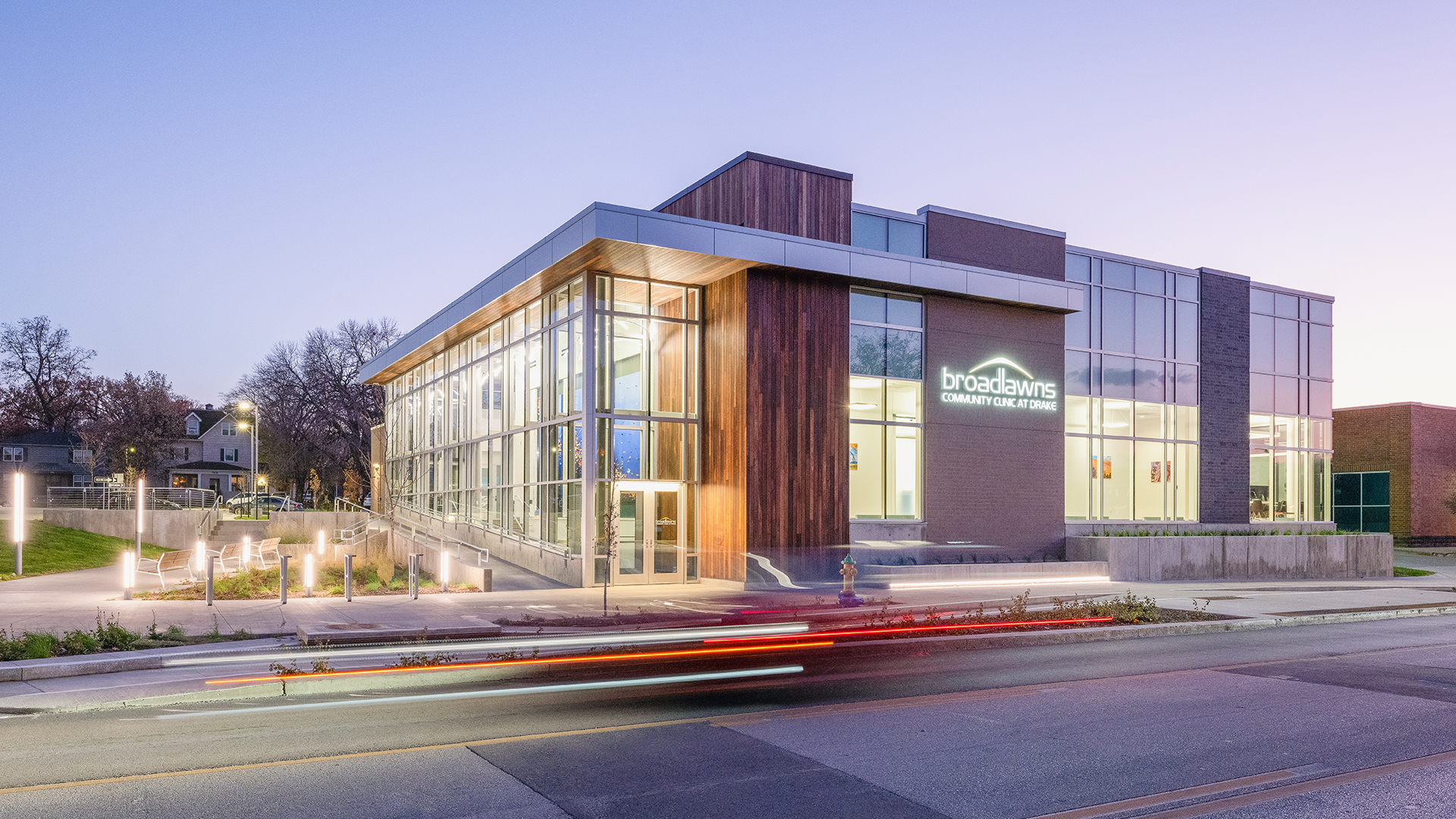 The exterior of the Broadlawns Community Clinic at Drake, the home of the Counseling Center
